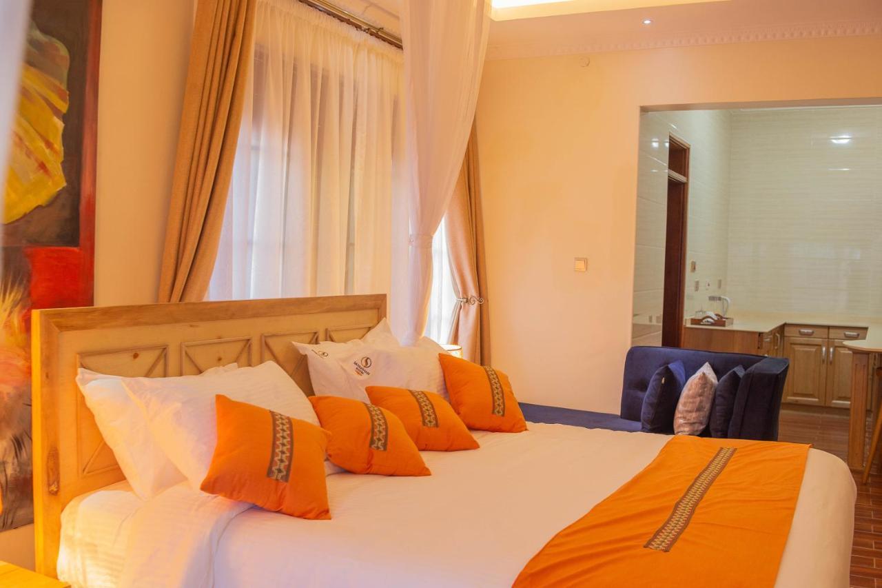 Savannah Suites Lubowa Exteriér fotografie