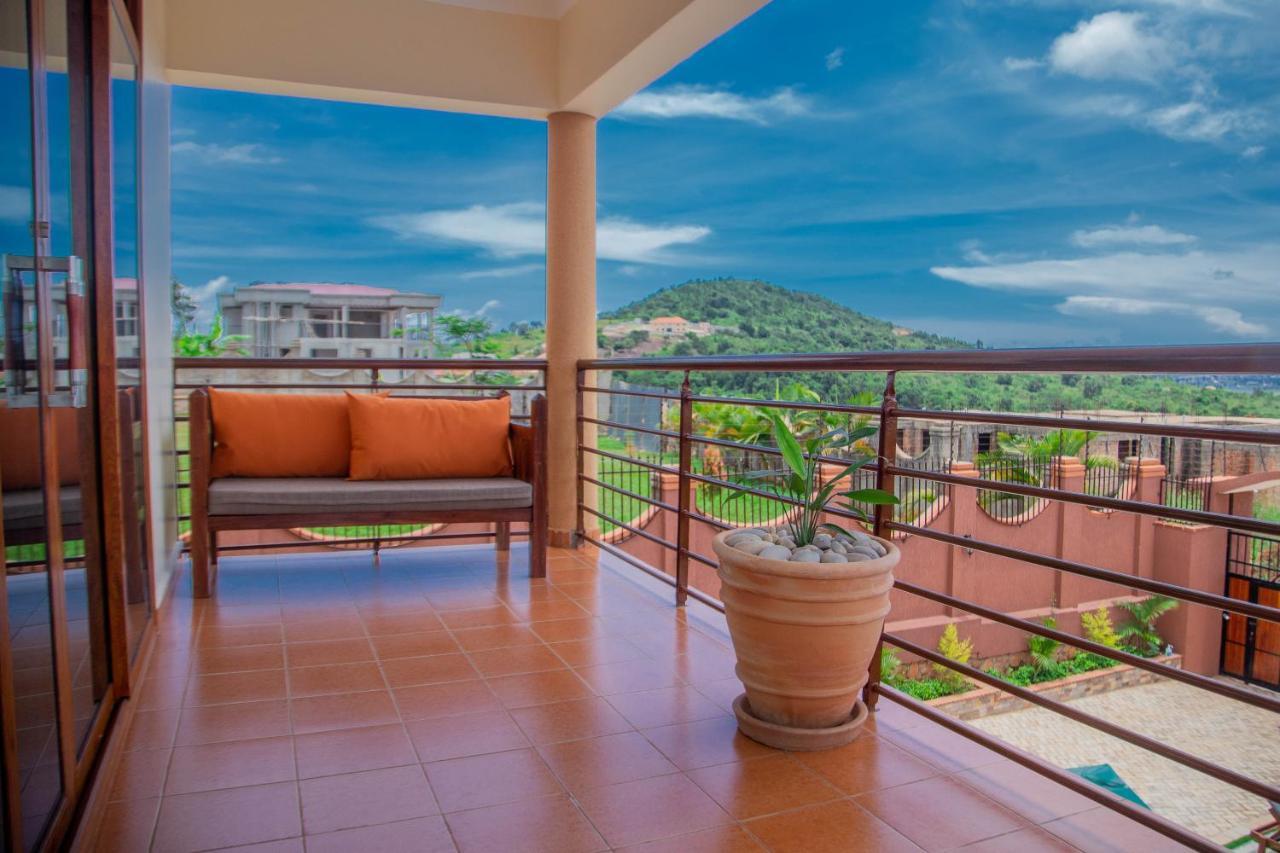 Savannah Suites Lubowa Exteriér fotografie