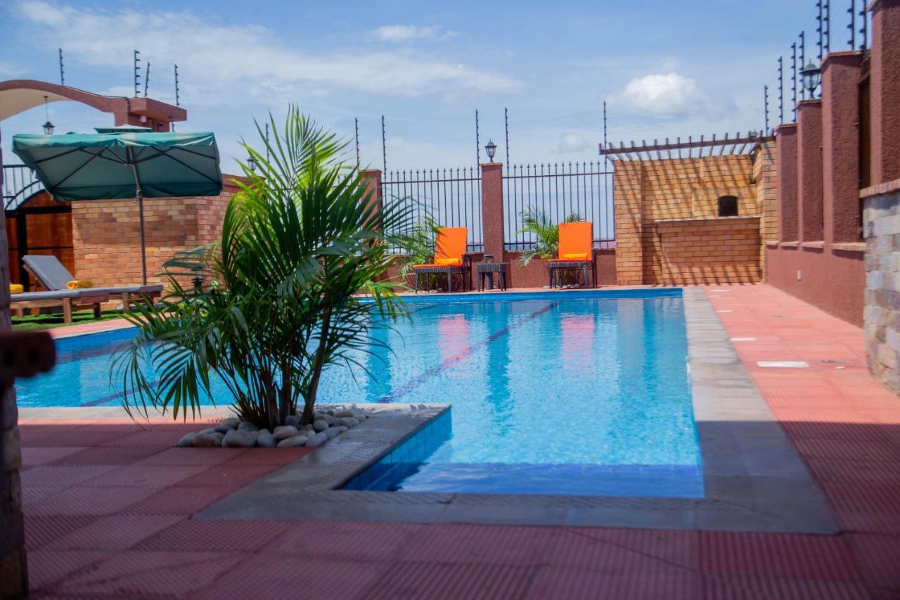 Savannah Suites Lubowa Exteriér fotografie