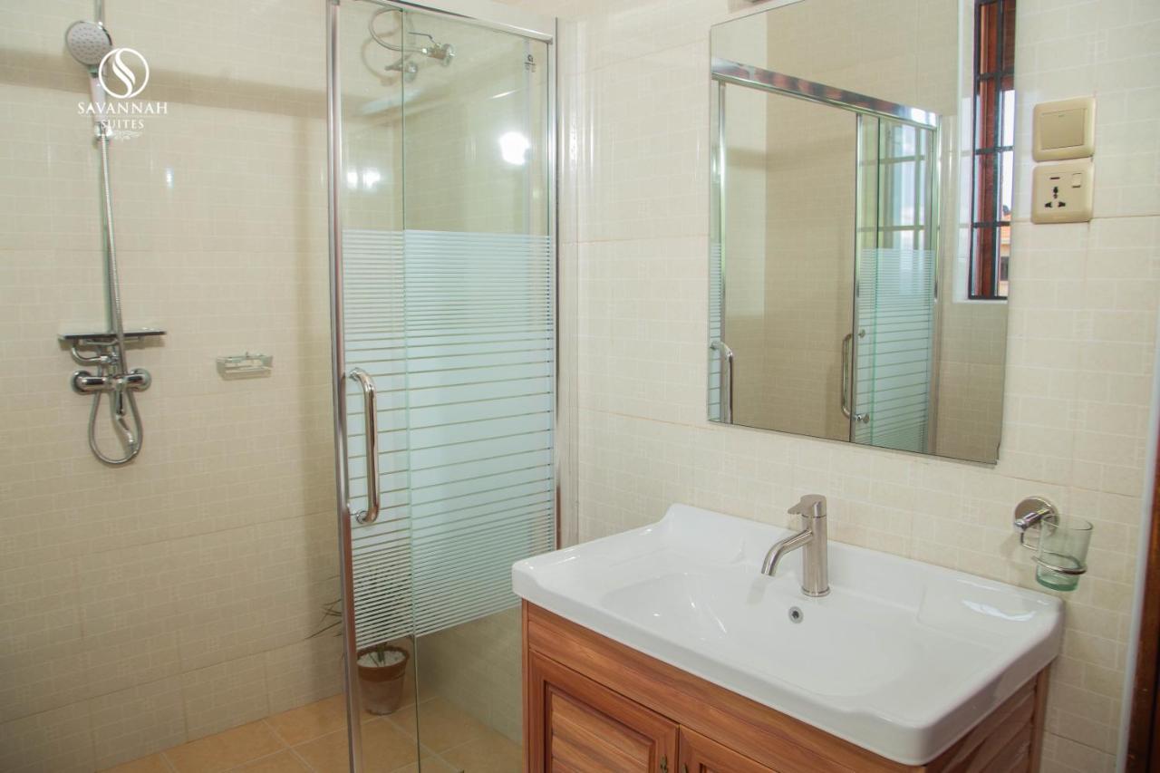 Savannah Suites Lubowa Exteriér fotografie