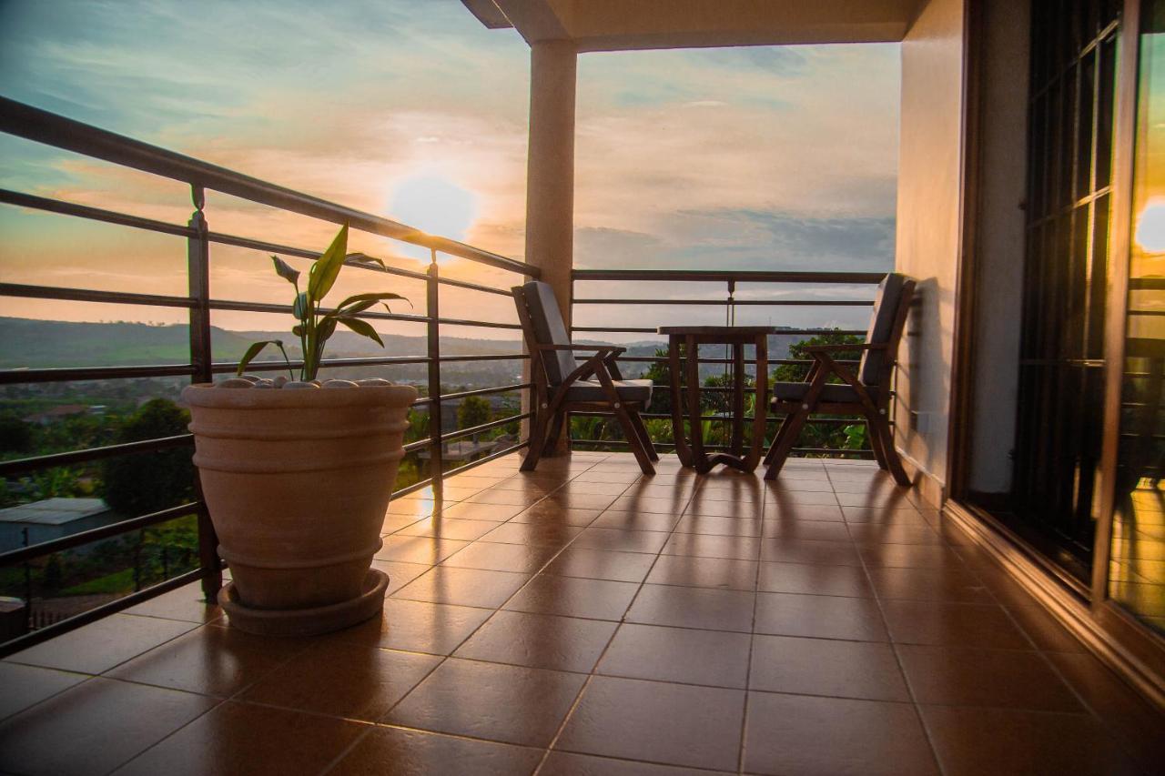 Savannah Suites Lubowa Exteriér fotografie